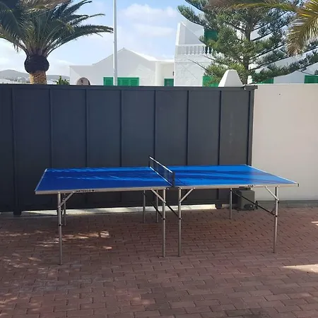 Holiday - Kleine Mit Salzwasser Pool Im Zentrum - Fiesta Prohibidos *